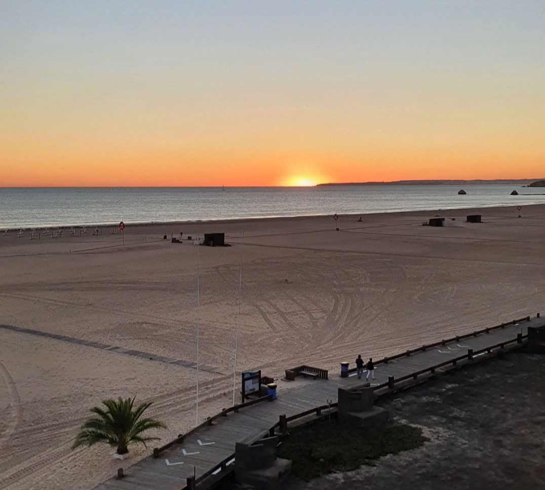 Sonnenuntergang am Strand Praia de Rocha